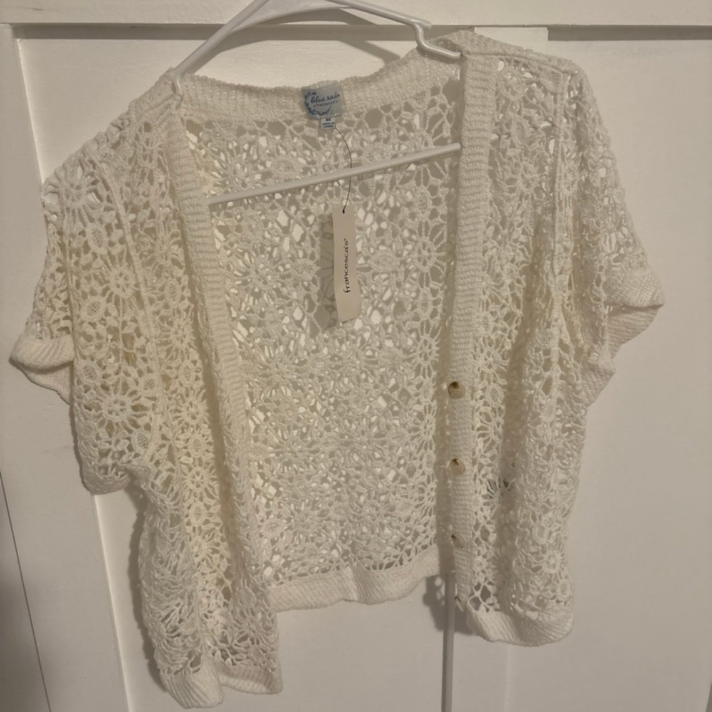 Blue Rain Cream Cropped Boxy Blouse